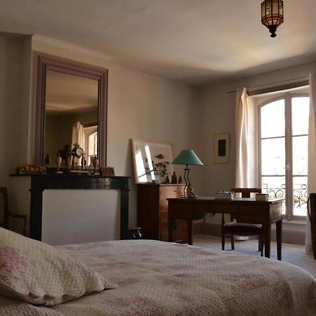 La Chambre De Diane Lectoure Exterior photo