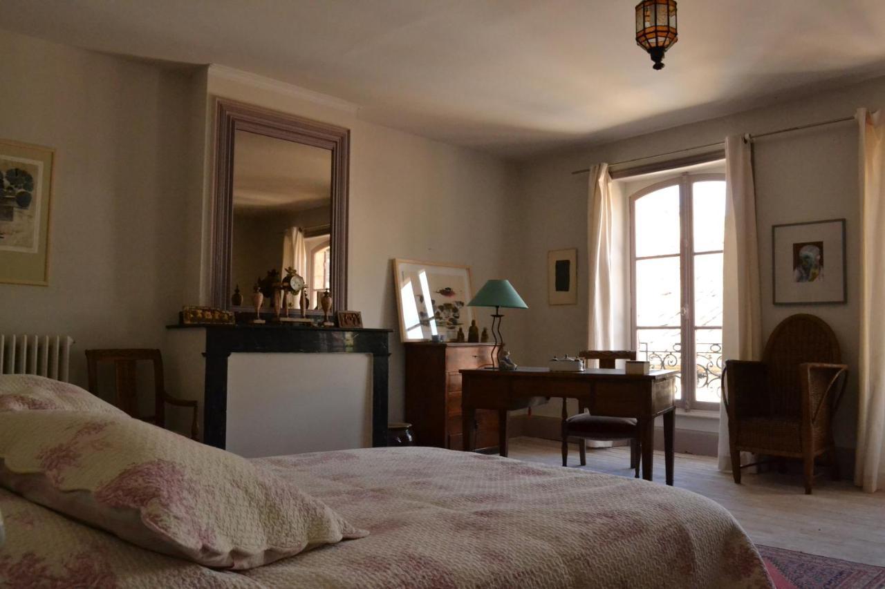 La Chambre De Diane Lectoure Exterior photo